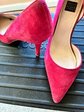 White House Black Market Fuchsia Suede Pointed-Toe Heels